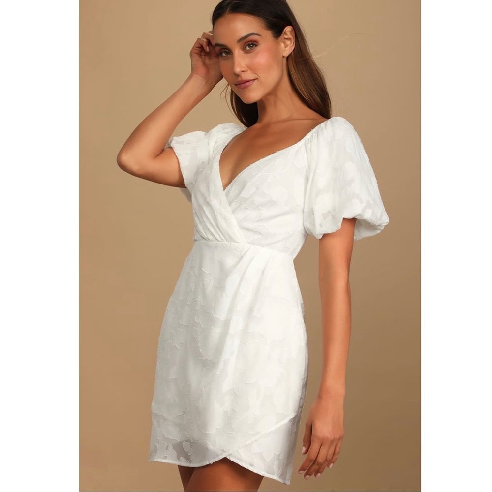 Lulus Floral Puff Sleeve White Dress